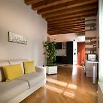 Verona For Rent Topazio