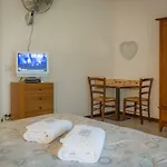 Juliette House Rooms