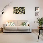 Verona Uptown Mood Apartment