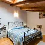 Casa Mama