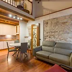 Appartamento Stradone Provolo