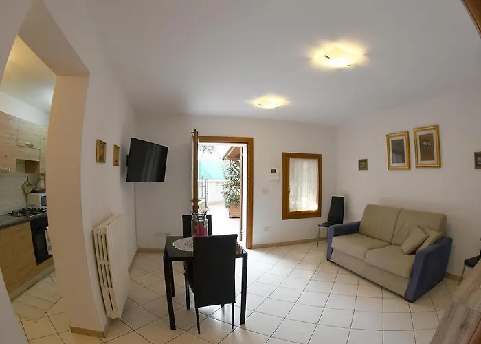 Jana Apartments