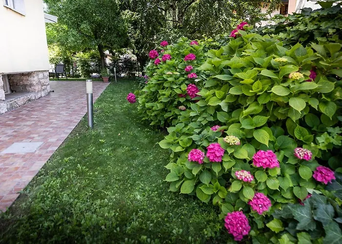 Verona Suites