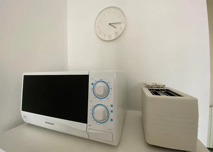 The Chic Holiday Apartment
