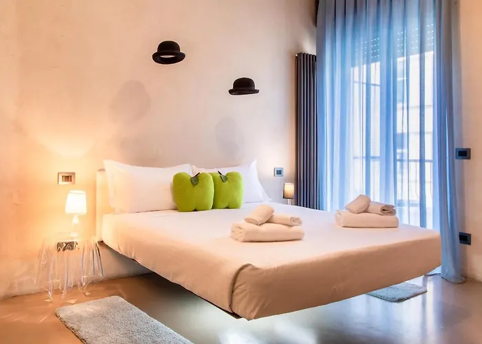 Suite Porta Nuova Self Check-In Parking Request