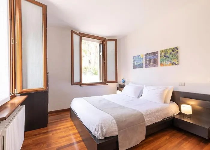 Residenza Sirtori Free Parking