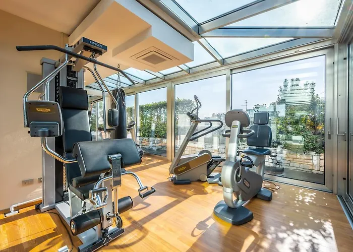 Nicola\'S Penthouse