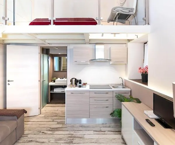Romeo And Juliet Apartments