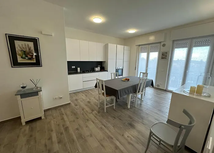 Alias Home