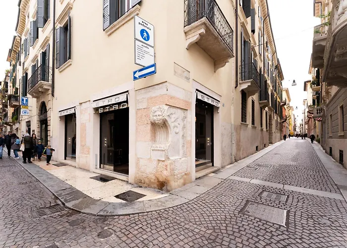 Palazzo Venier