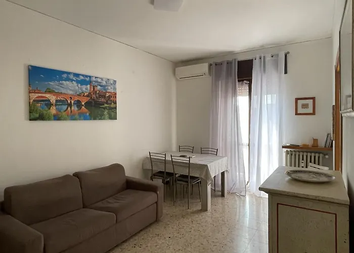 Parisi - Verona Santa Lucia