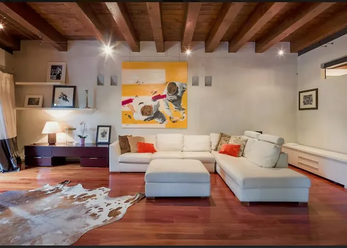 Porta Vittoria Apartment