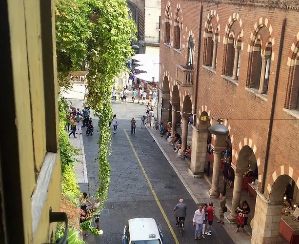 Casa Martini Piazza Erbe