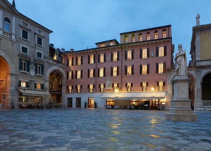 Lords Of Verona Luxury Apartments