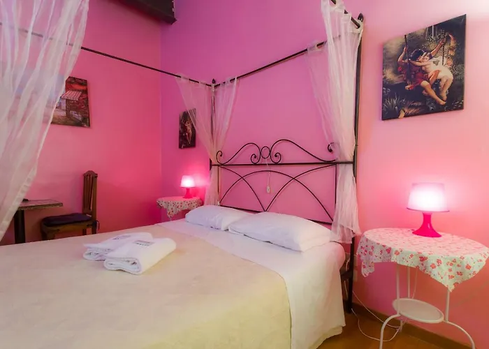 Juliette House Rooms
