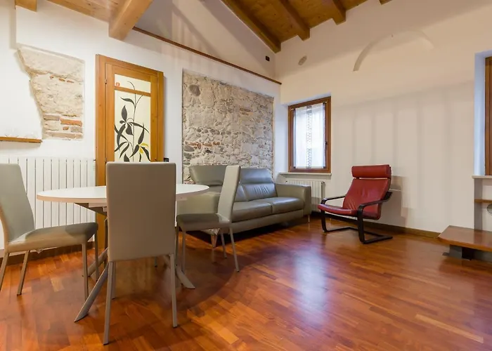 Appartamento Stradone Provolo