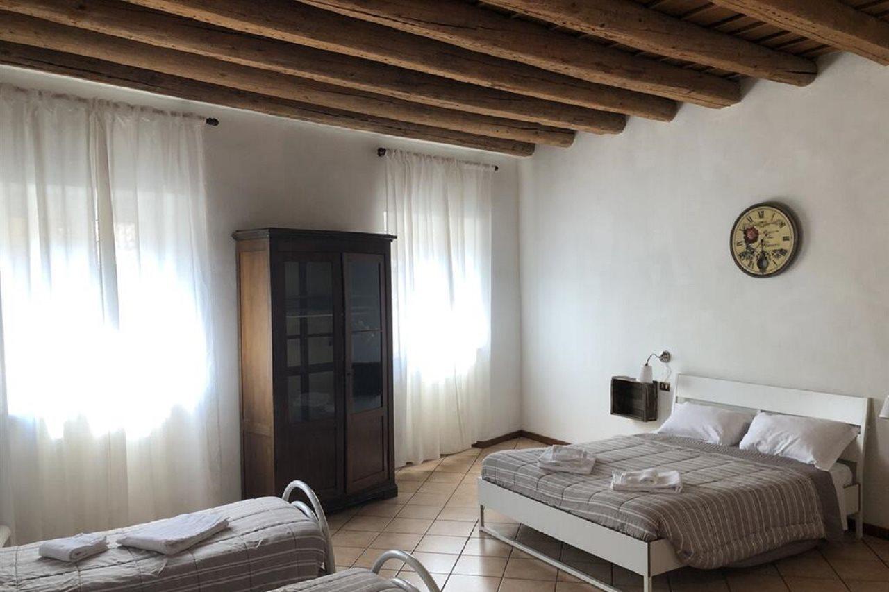 Ai Leoni Guest house
