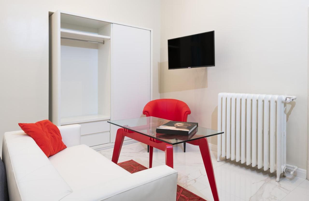 Natalia - Adults Only Guest house
