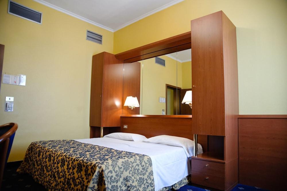 Novo Rossi Hotelli Verona