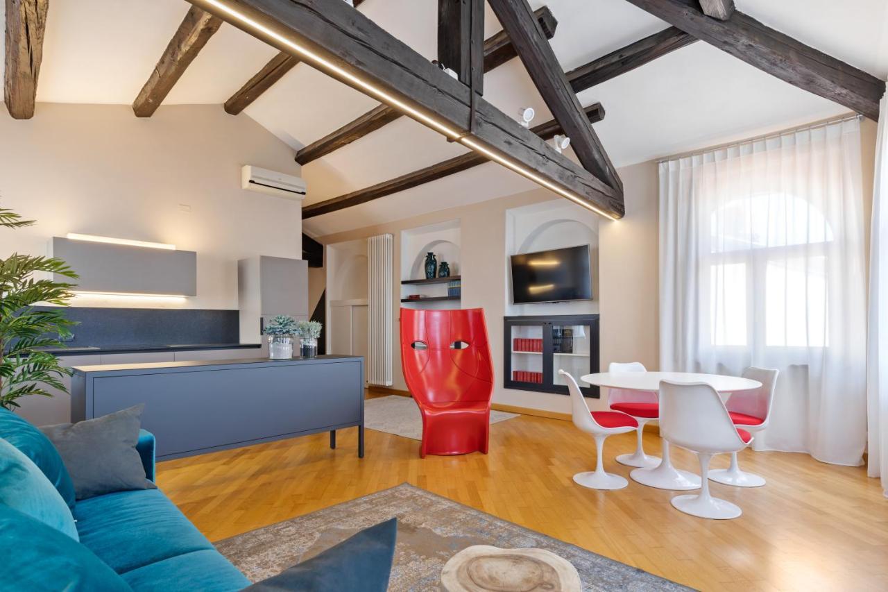 Canguroproperties - Scalette San Marco 1 * Verona