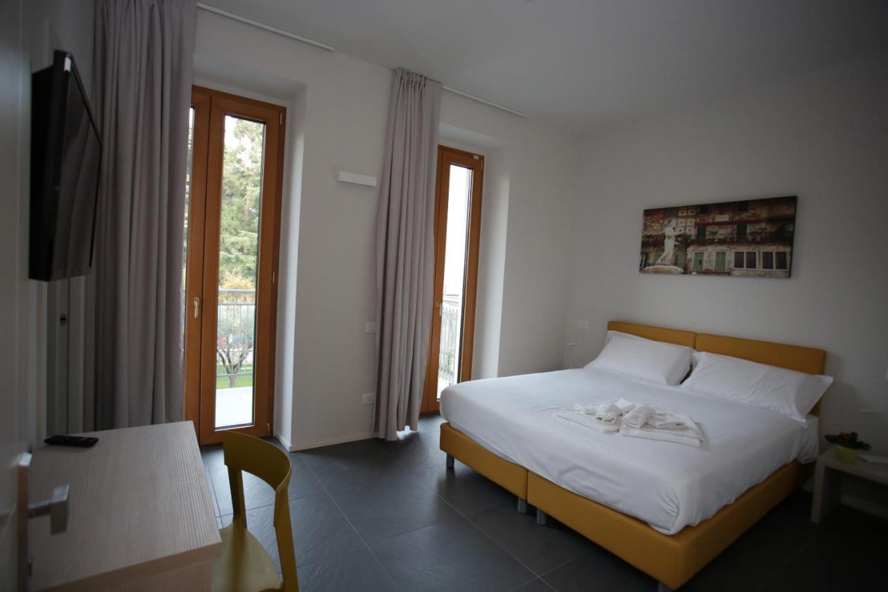 Hostelli Stravagante & Verona