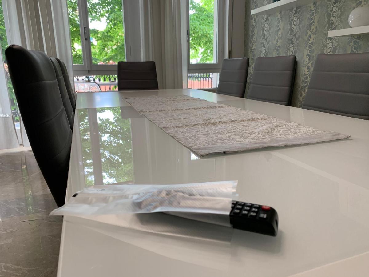 Riverview City Apartment