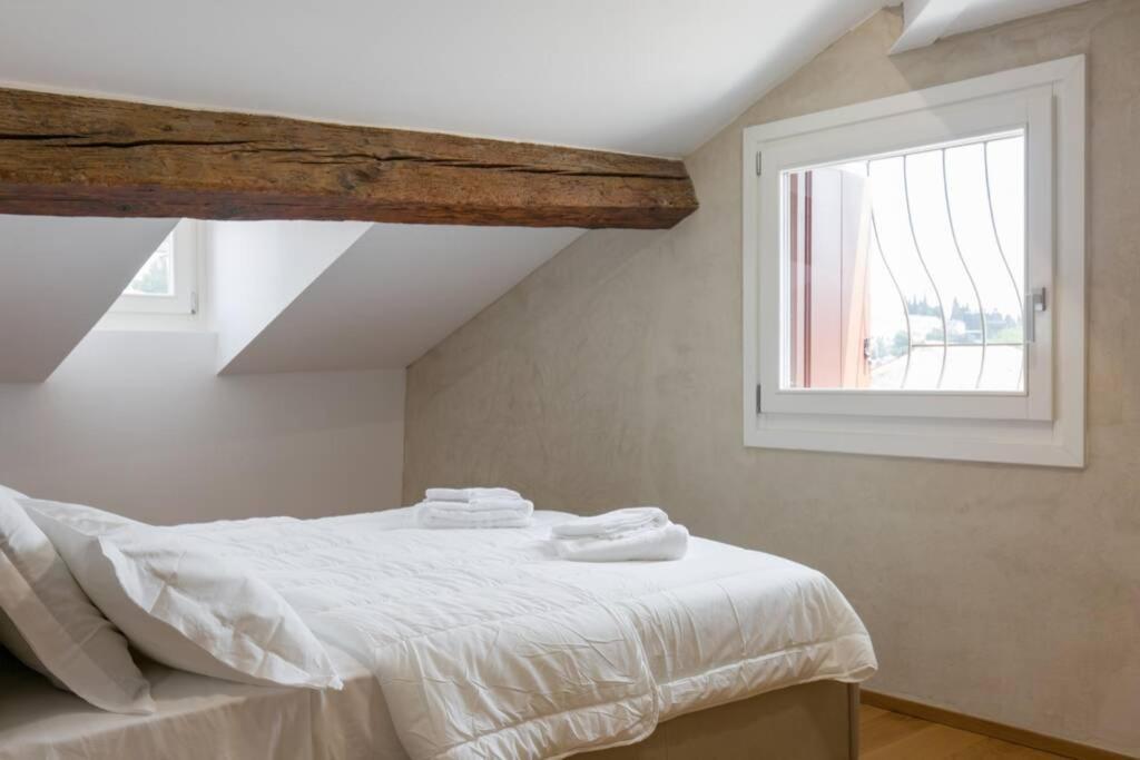 Luxury Design Apt With Amazing View Huoneisto Verona