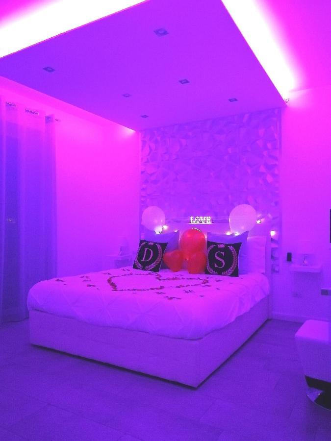 Diamond Apartment *