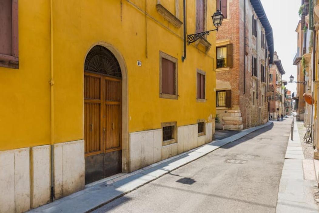 Luxury Design Apt With Amazing View Huoneisto Verona
