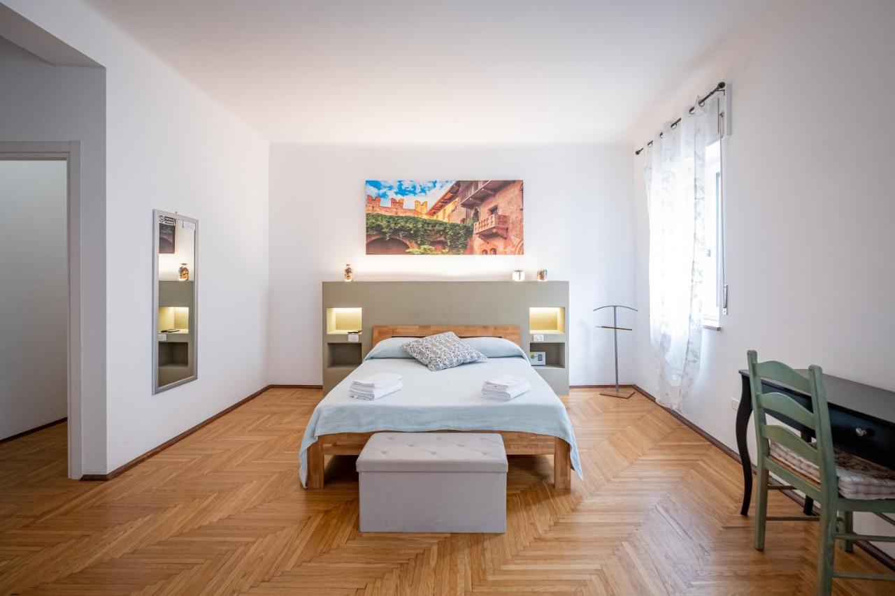 Il Salotto Del Conte Bed & Breakfast 2*
