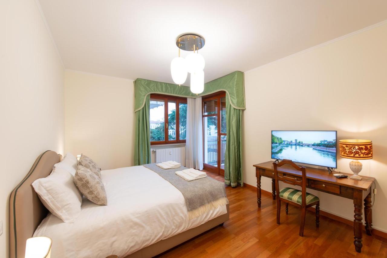 3 Amici Al Castello Bed & Breakfast