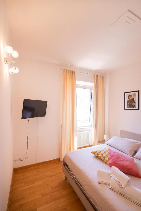 Apartment Emilei 25 *
