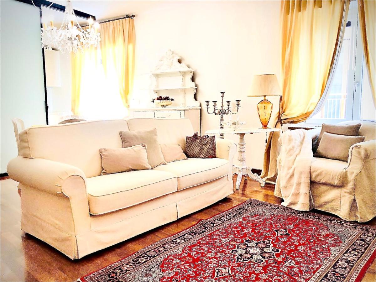 Apartment Q19 *