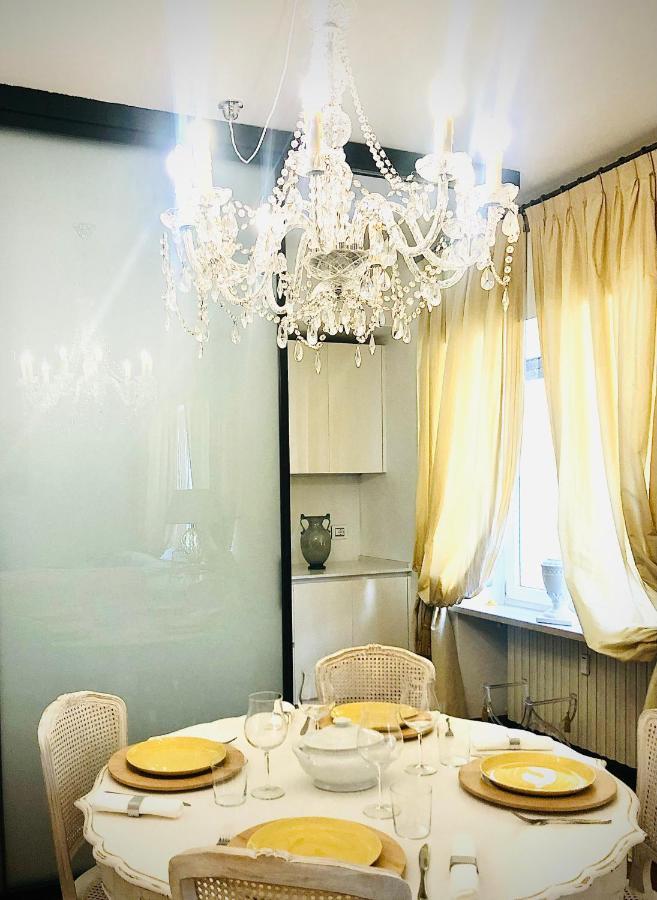 Q19 Apartment *