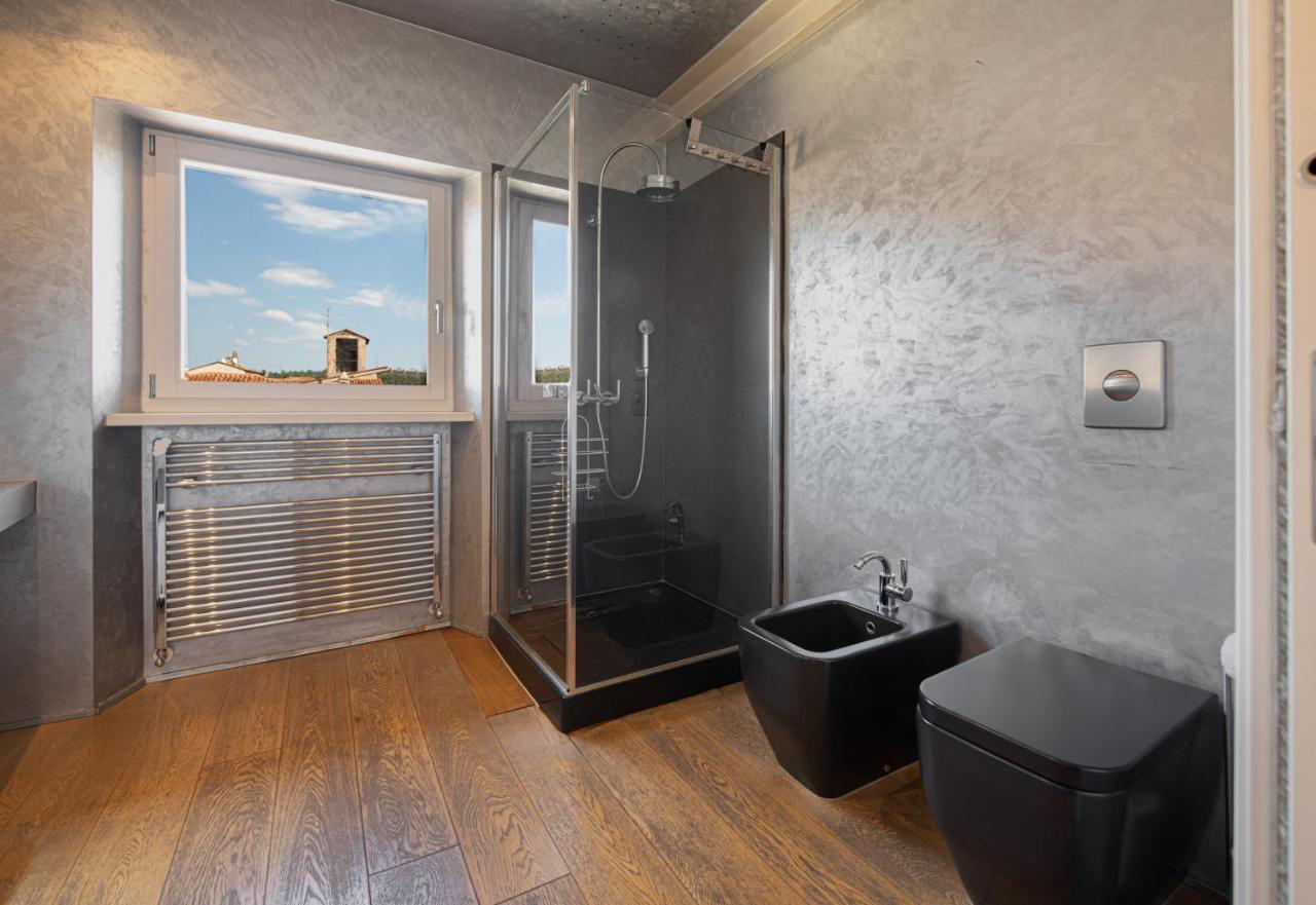Stunning Floor Flat In The Heart Of - With Car Park * Verona