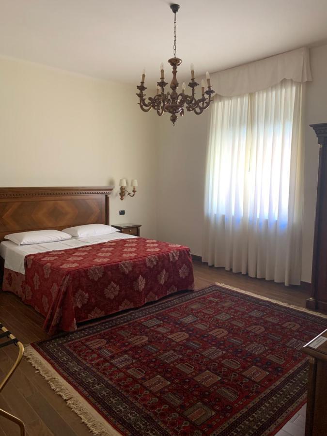Notti Sull'adige 3*