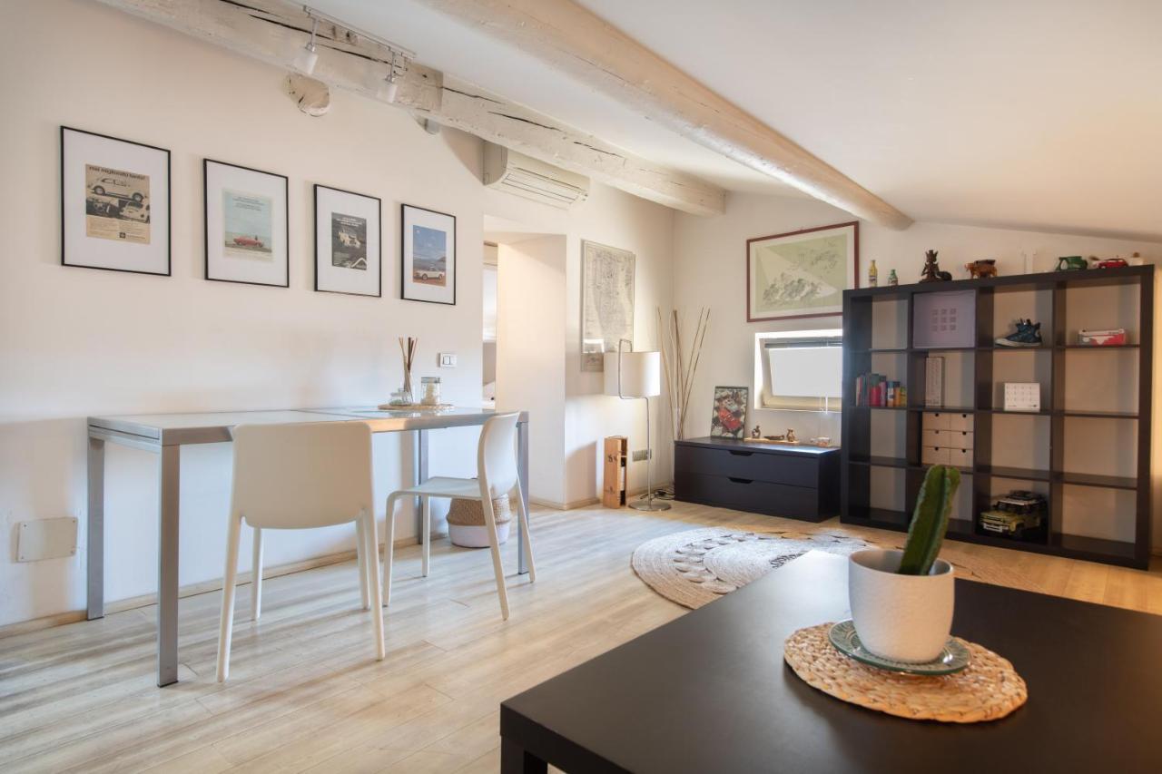 Stunning Floor Flat In The Heart Of - With Car Park