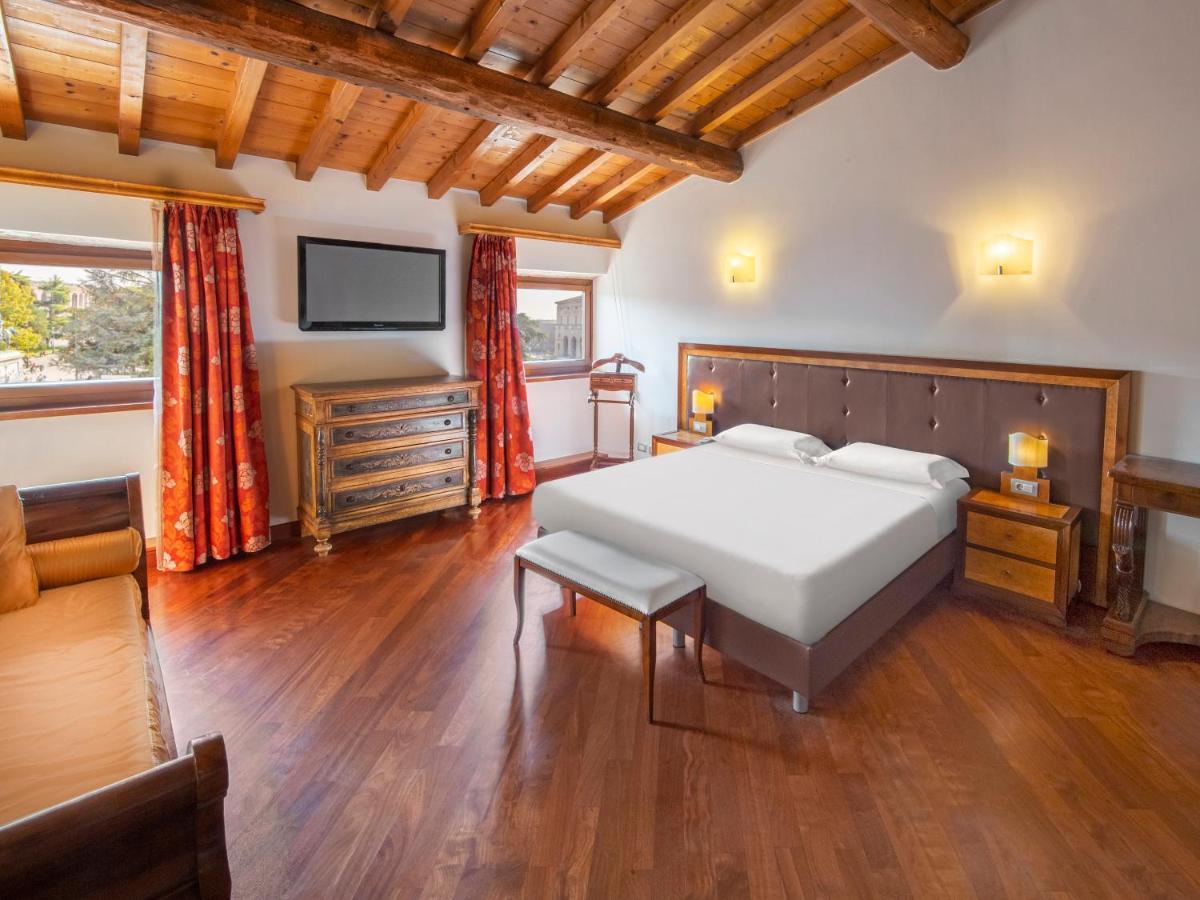 Guest house Centre And 2*