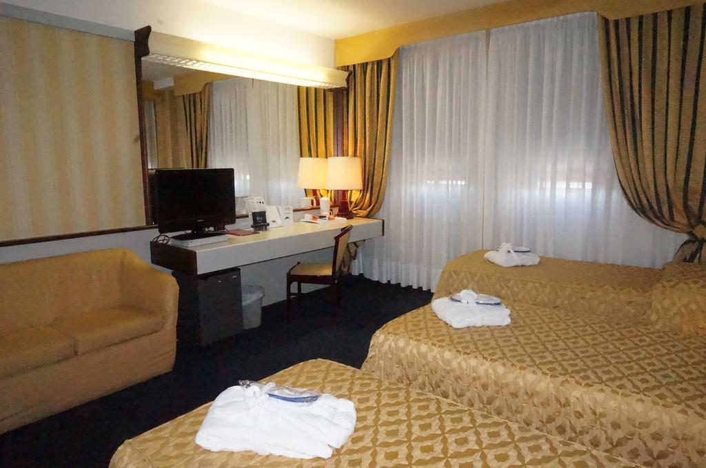 Maxim Hotel Verona