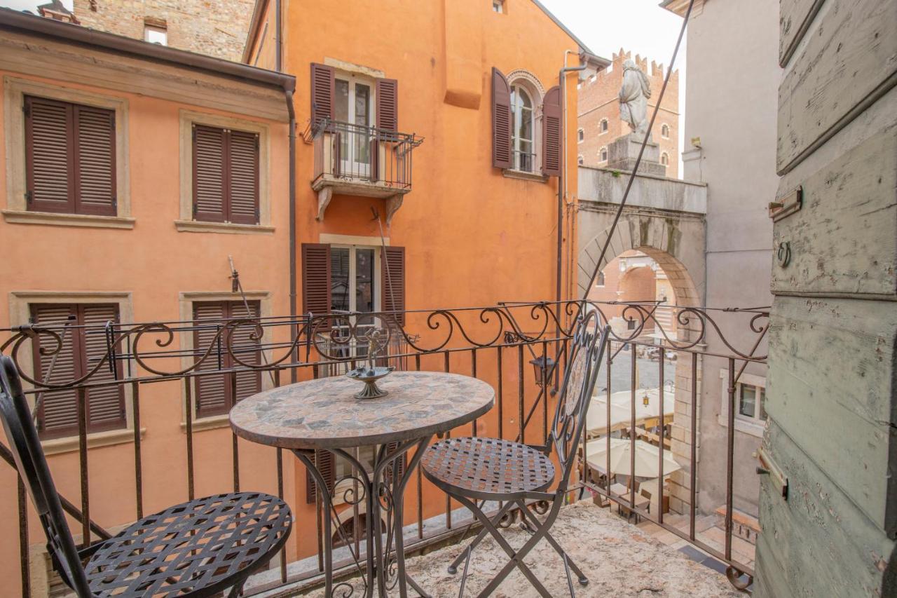 Corte Realdi Piazza Erbe 3*