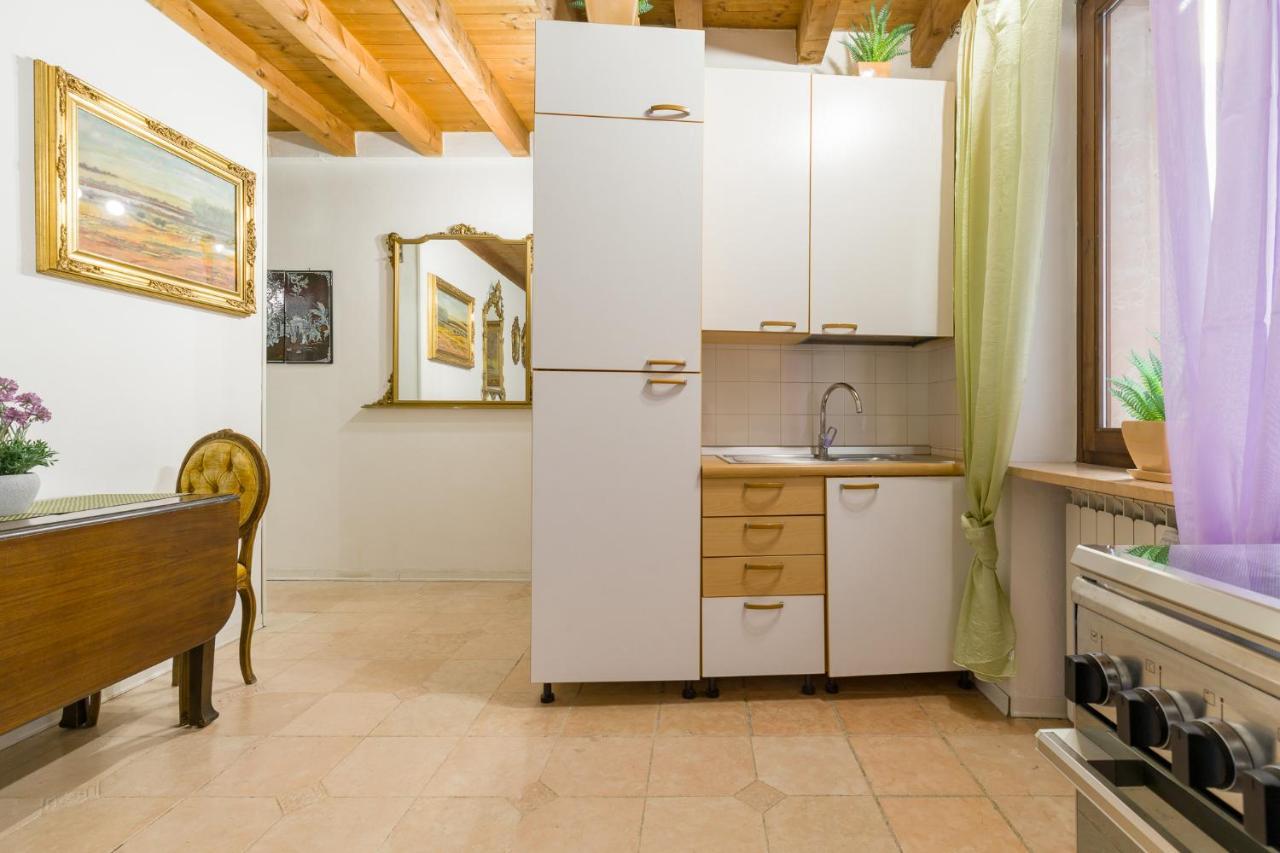 Fairy Studio In Verona