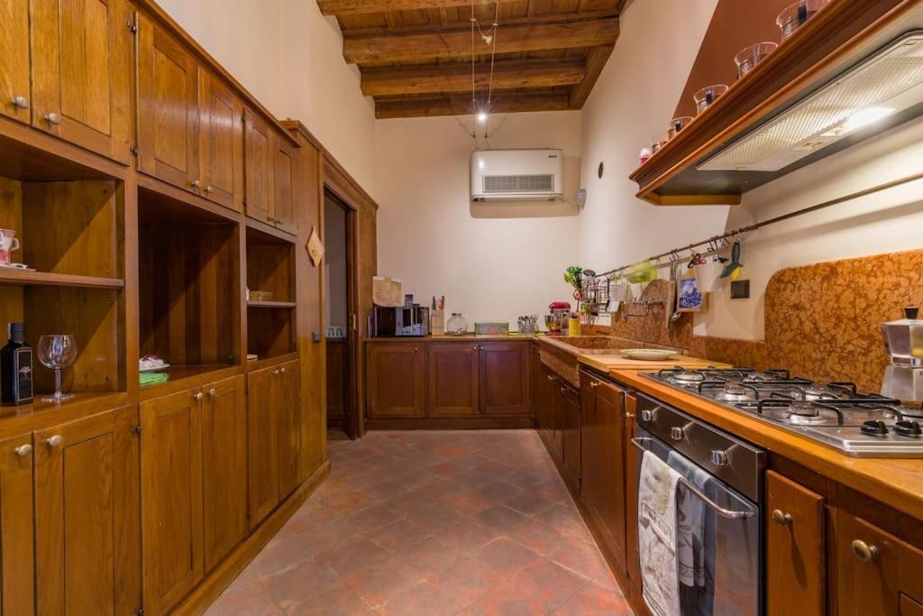 Apartment Magnificent 1800 In The Heart Of