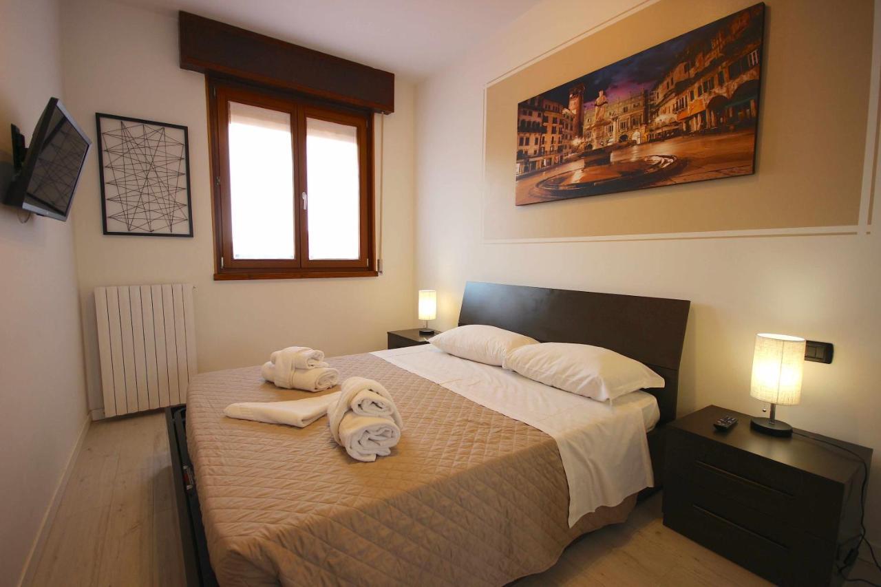 Vr 241 St Apartment