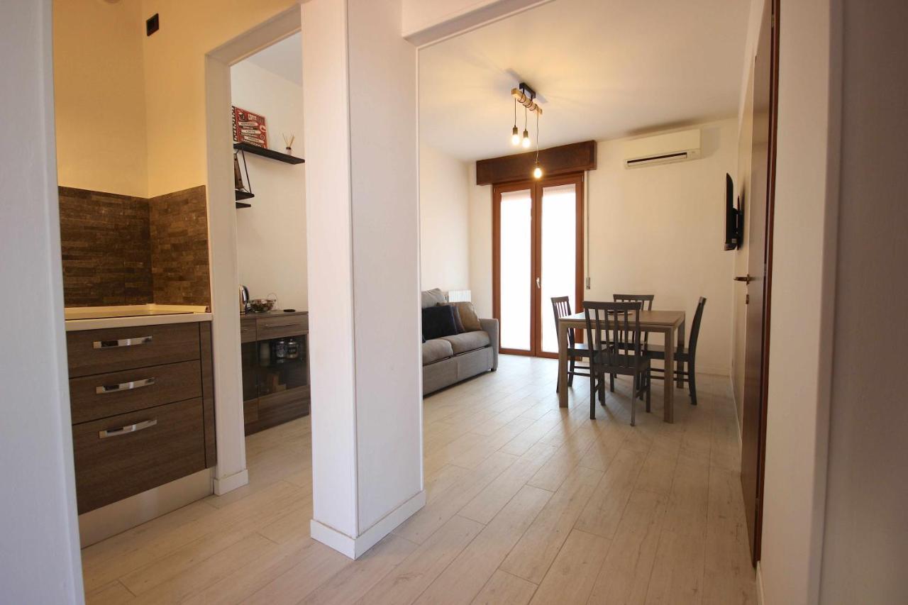 Apartment Vr 241 St