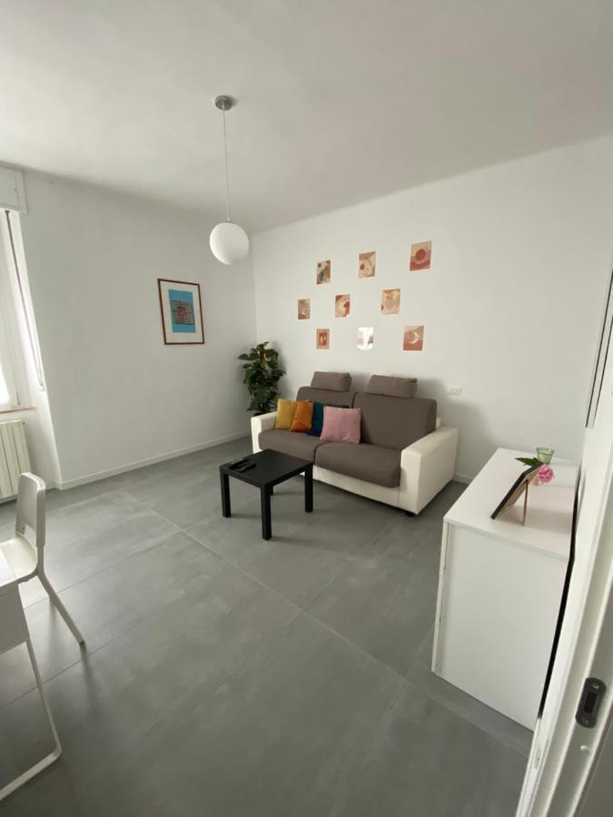The Chic Verona