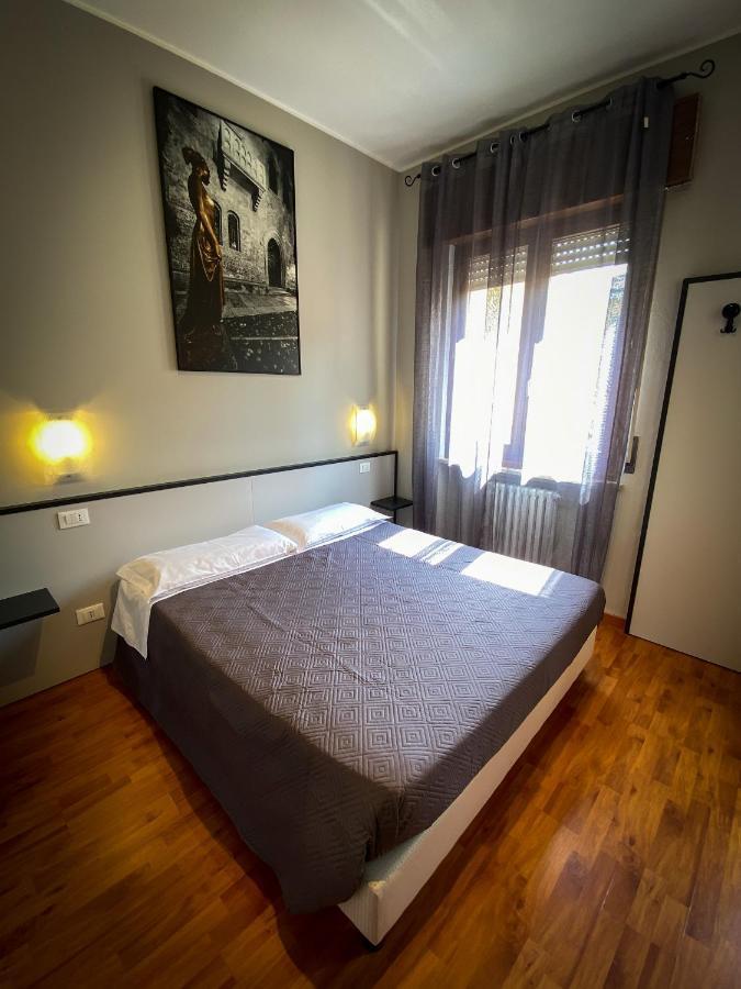 Arena Hotel *