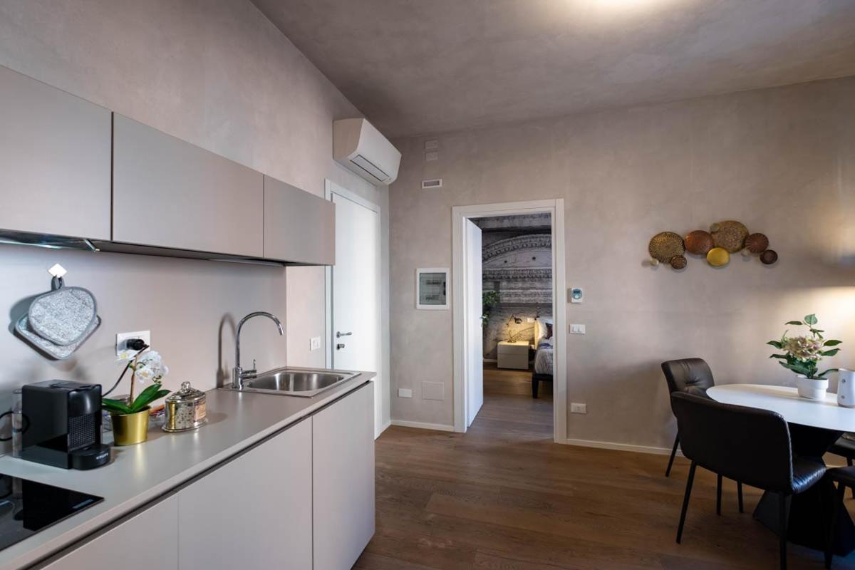 Romana Căn hộ Verona