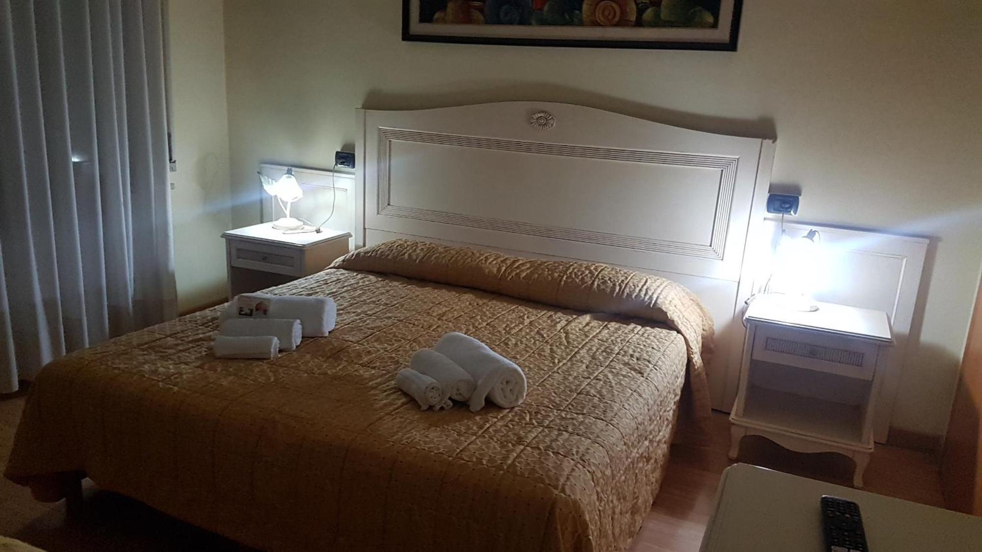 Siros 2* Verona