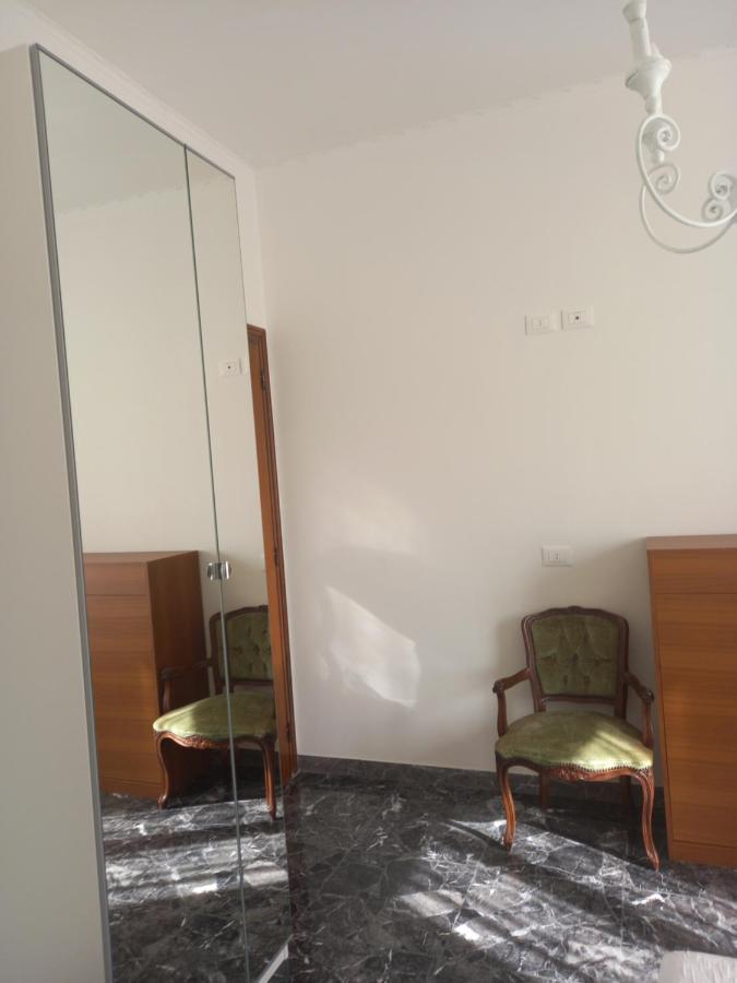 Minihouselarissa Diverona Guest house Verona