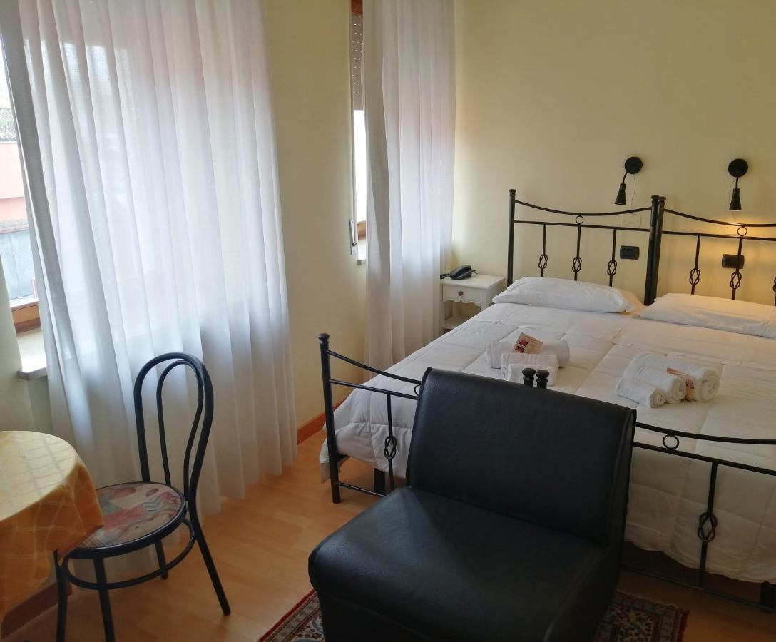 Hotel Siros